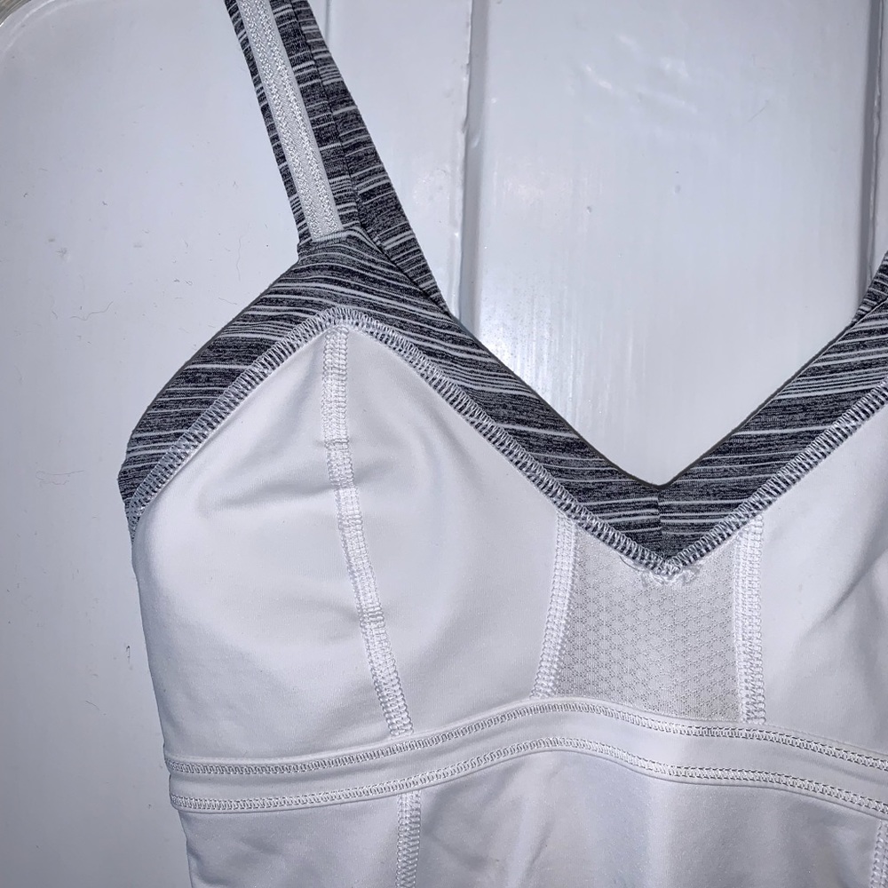 Lululemon Bright White Light Up Tank - Picture 4 of 16